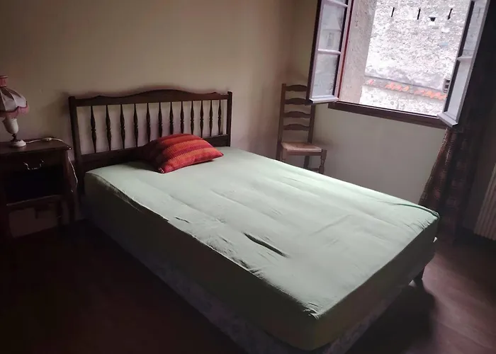 Maison Familiale Avec Vue A *